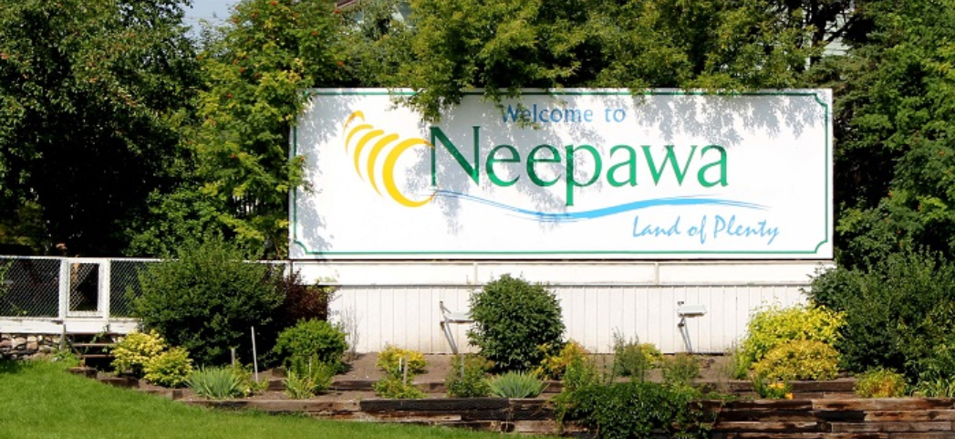 Sign for the Town of Neepawa